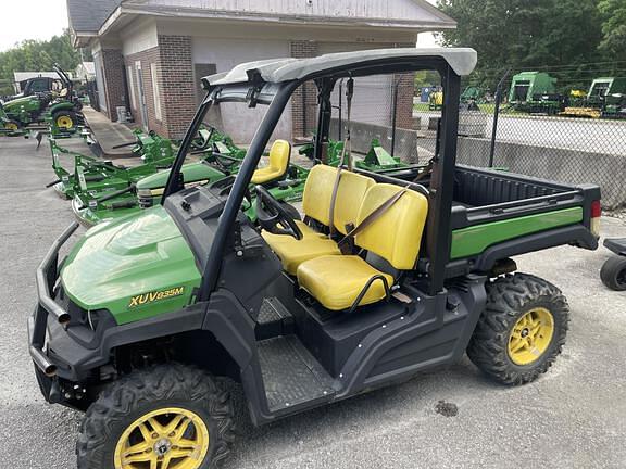 Image of John Deere XUV 835M Primary image
