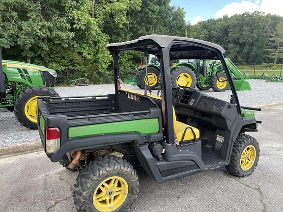 Image of John Deere XUV 835M equipment image 4