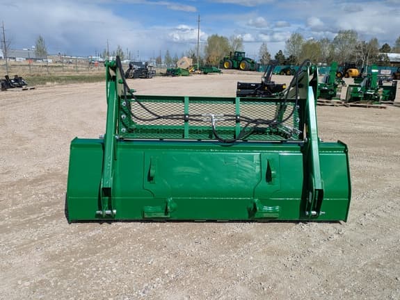 Image of John Deere Bucket Grapple equipment image 3
