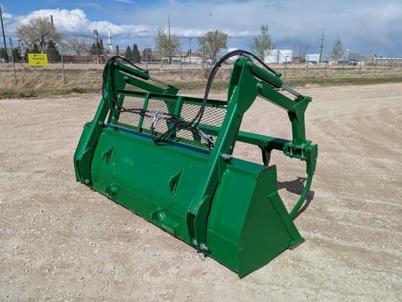Image of John Deere Bucket Grapple equipment image 4