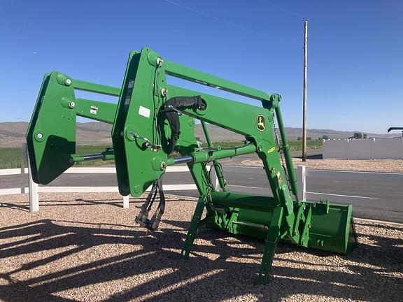 Image of John Deere H480 equipment image 2