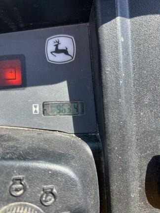 Image of John Deere HPX815E equipment image 4