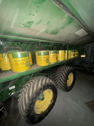 Image of John Deere L341 equipment image 4