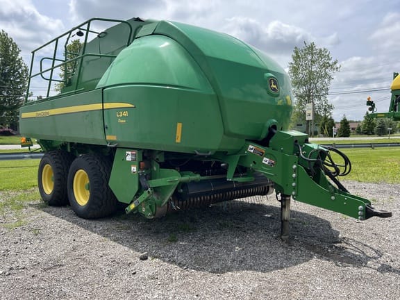 2019 John Deere L341 Equipment Image0