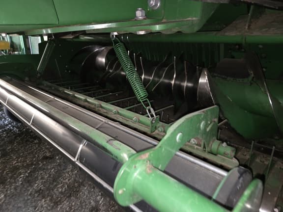 Image of John Deere L341 equipment image 2