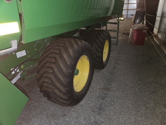 Image of John Deere L341 equipment image 4