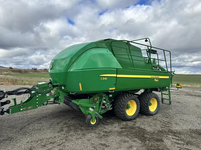 Image of John Deere L341 equipment image 2