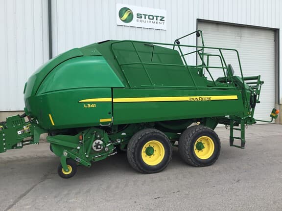 Image of John Deere L341 equipment image 1