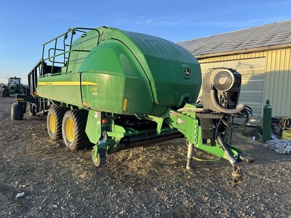 2019 John Deere L341 Equipment Image0