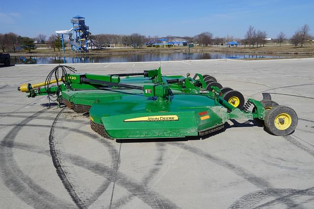 Image of John Deere M20 equipment image 1