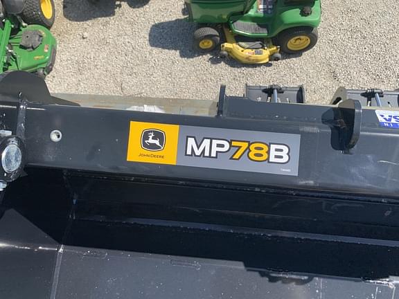 Image of John Deere MP78B equipment image 4