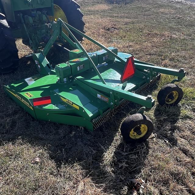 Image of John Deere MX8 equipment image 4