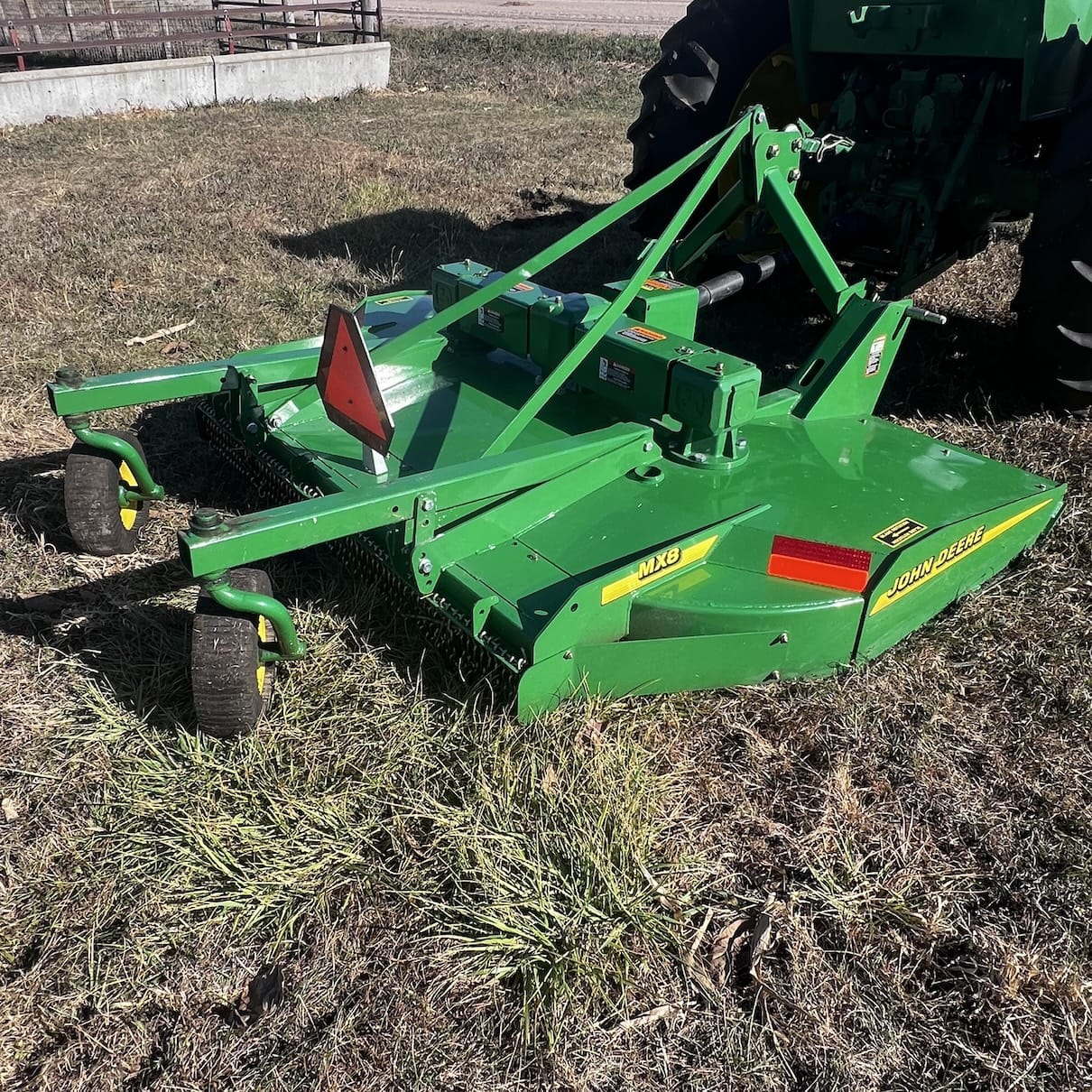 Main image John Deere MX8