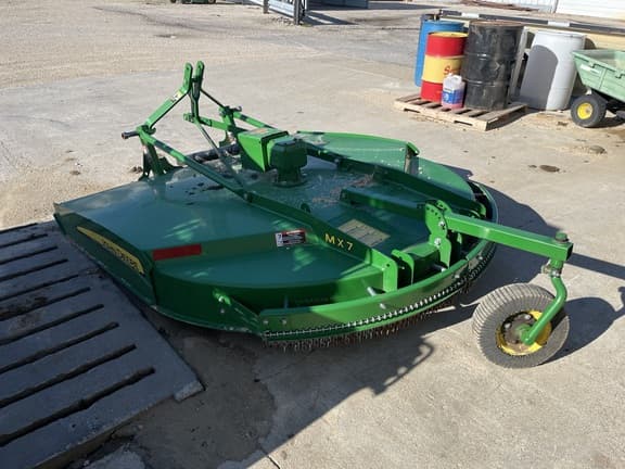 Image of John Deere MX7 equipment image 3