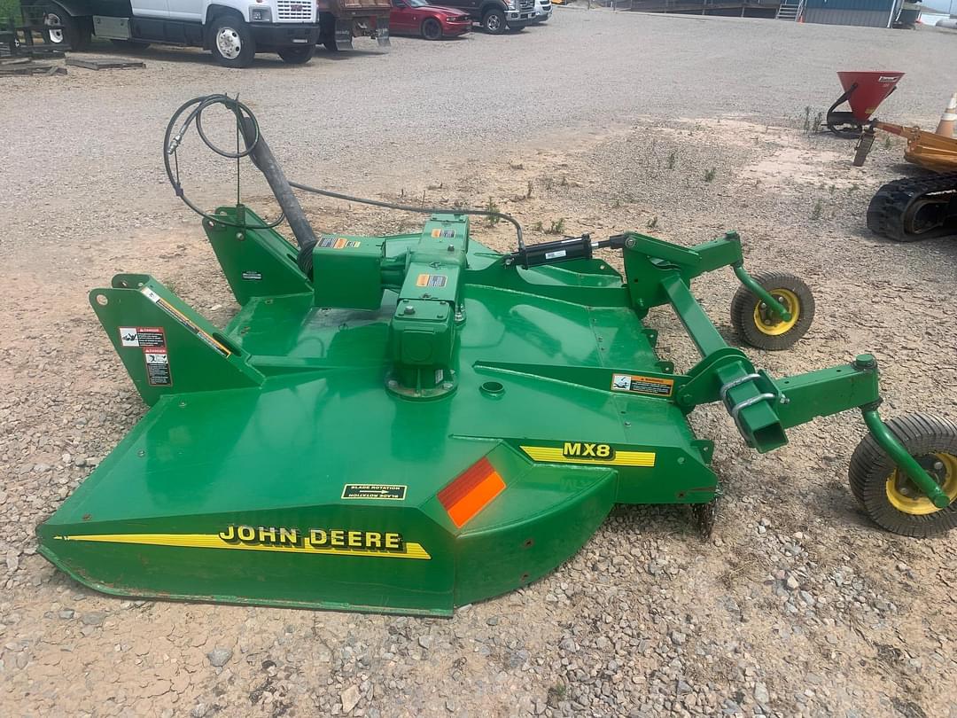 Image of John Deere MX8 Primary image