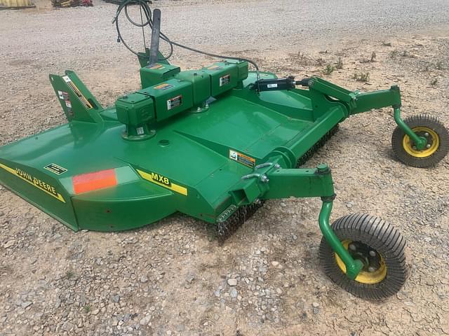 Image of John Deere MX8 equipment image 4