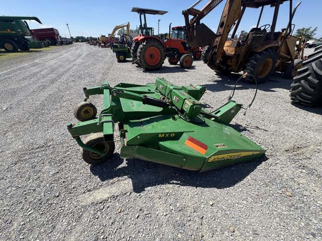Image of John Deere MX8 equipment image 4