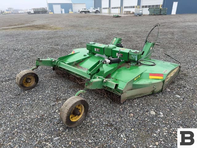 Image of John Deere MX8 equipment image 4