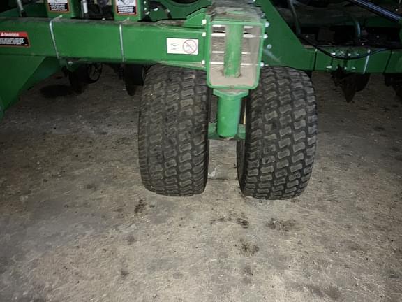 Image of John Deere N543F equipment image 3