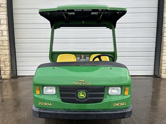 Image of John Deere Pro Gator 2030A equipment image 3