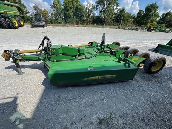 Image of John Deere R10 equipment image 2