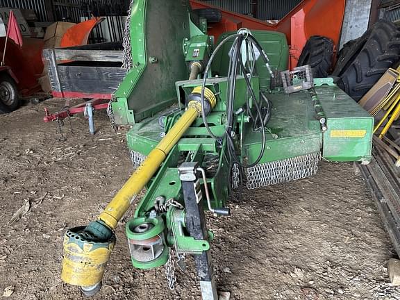 Image of John Deere R10 equipment image 1