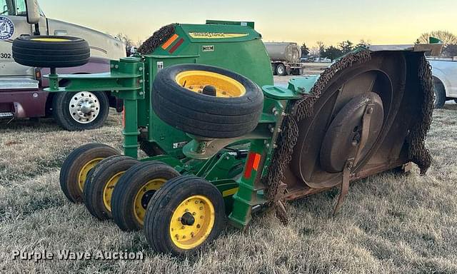 Image of John Deere R15 equipment image 4