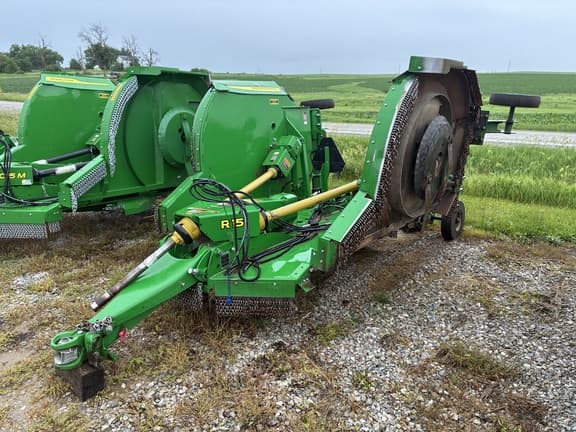 Image of John Deere R15 equipment image 2