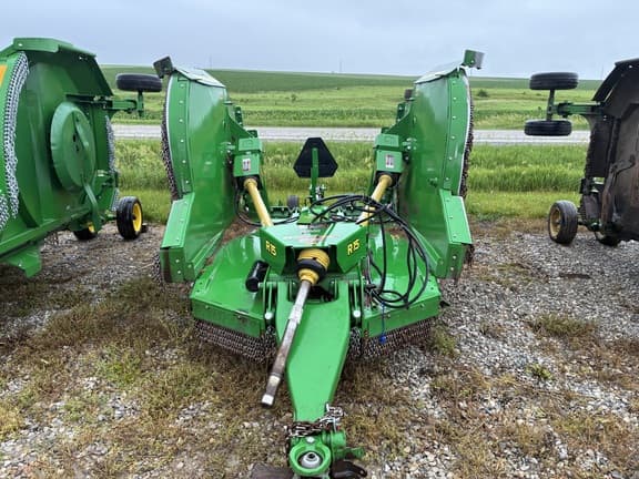 Image of John Deere R15 equipment image 1