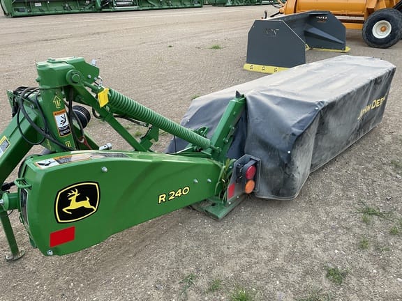 Main image John Deere R240
