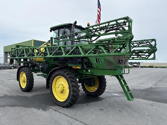 Image of John Deere R4023 Primary image