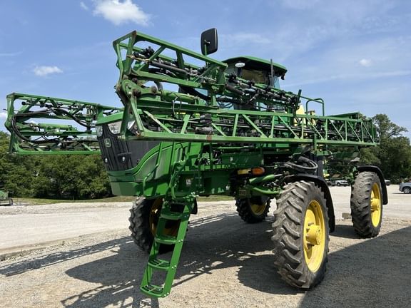 2019 John Deere R4023 Equipment Image0