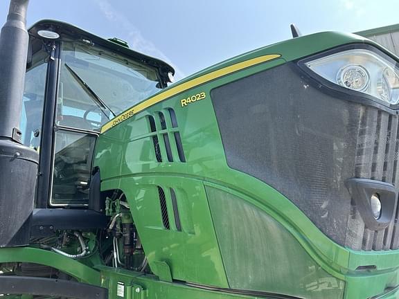 Image of John Deere R4023 equipment image 3