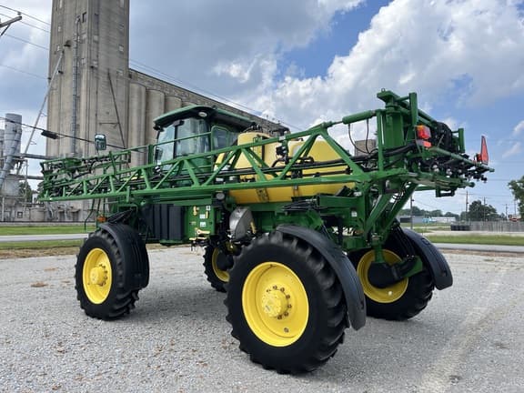 Image of John Deere R4023 equipment image 4