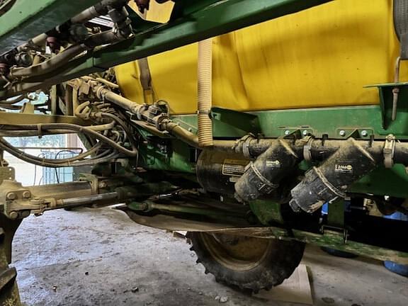 Image of John Deere R4023 equipment image 4