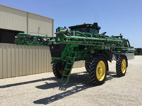 Image of John Deere R4030 equipment image 1