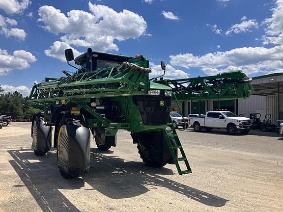 Image of John Deere R4030 equipment image 2