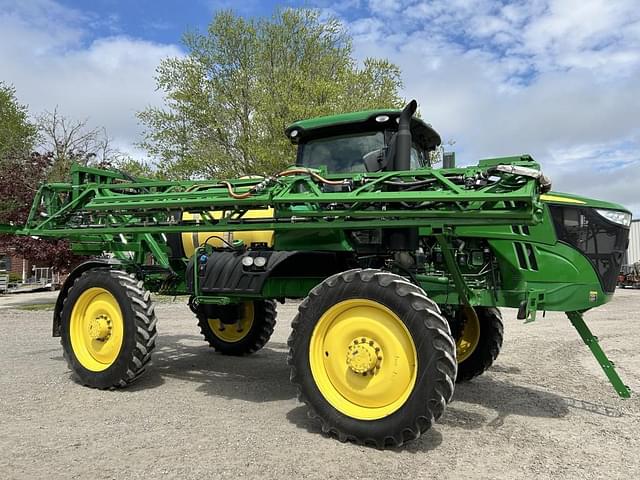 Image of John Deere R4030 equipment image 1