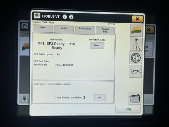 Image of John Deere R4030 equipment image 2