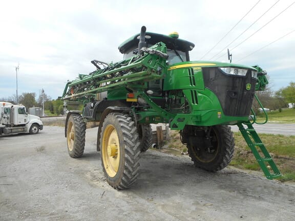 Main image John Deere R4030