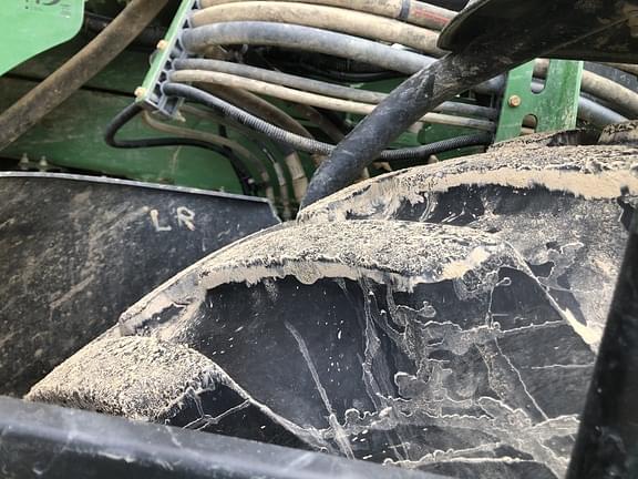 Main image John Deere R4030 15