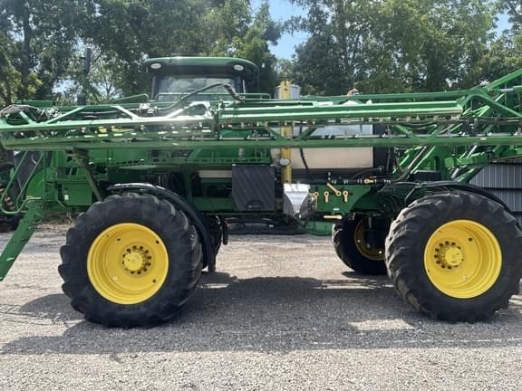 Image of John Deere R4038 equipment image 3