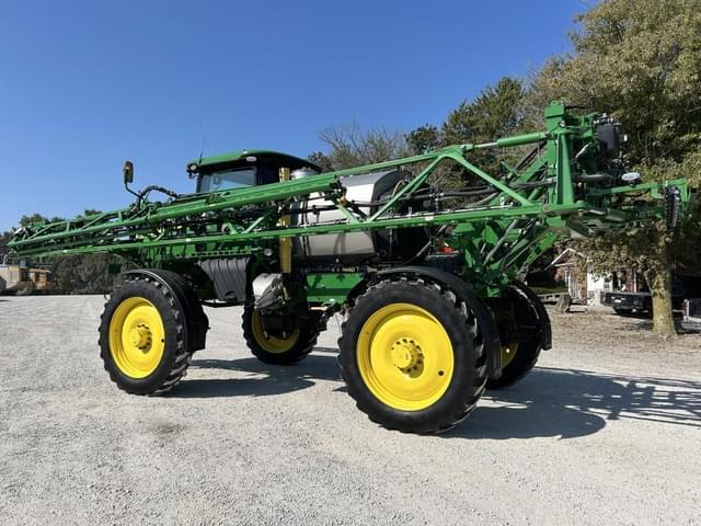 Image of John Deere R4038 equipment image 4