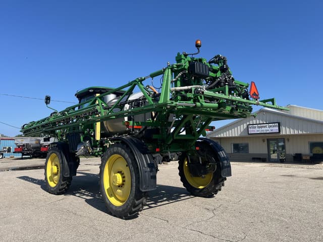 Image of John Deere R4038 equipment image 2