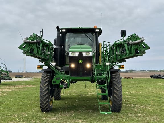 Image of John Deere R4038 equipment image 2