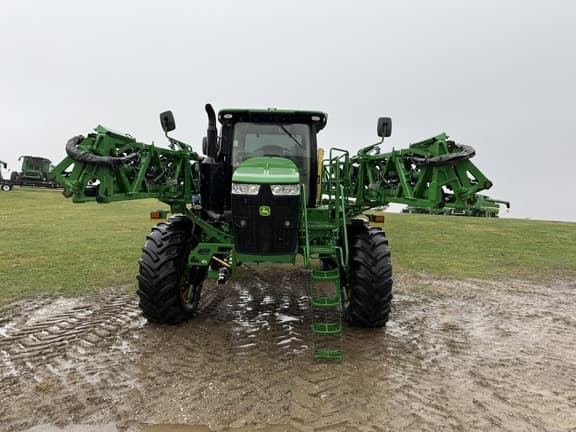 Image of John Deere R4038 equipment image 1