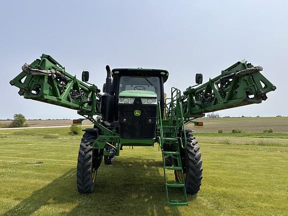 Image of John Deere R4038 equipment image 1
