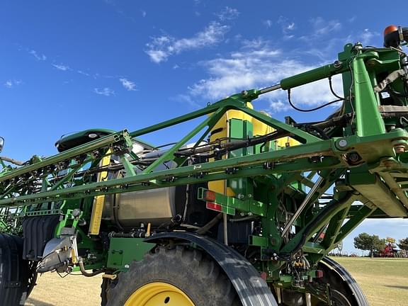 Main image John Deere R4038 10