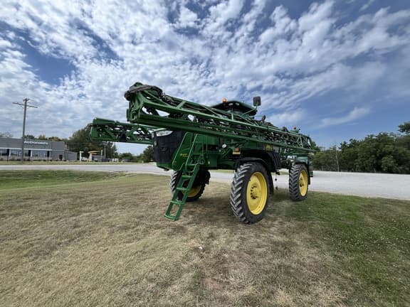 Image of John Deere R4038 Primary image