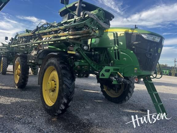 Image of John Deere R4038 equipment image 1